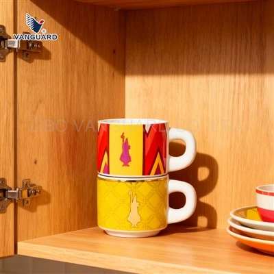 Caneca Branca Empilhável